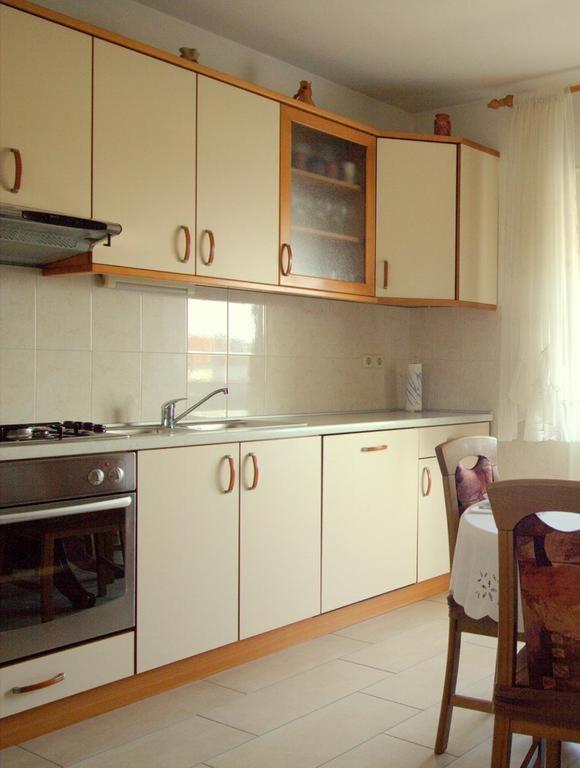 Apartmani Neda Kali Buitenkant foto